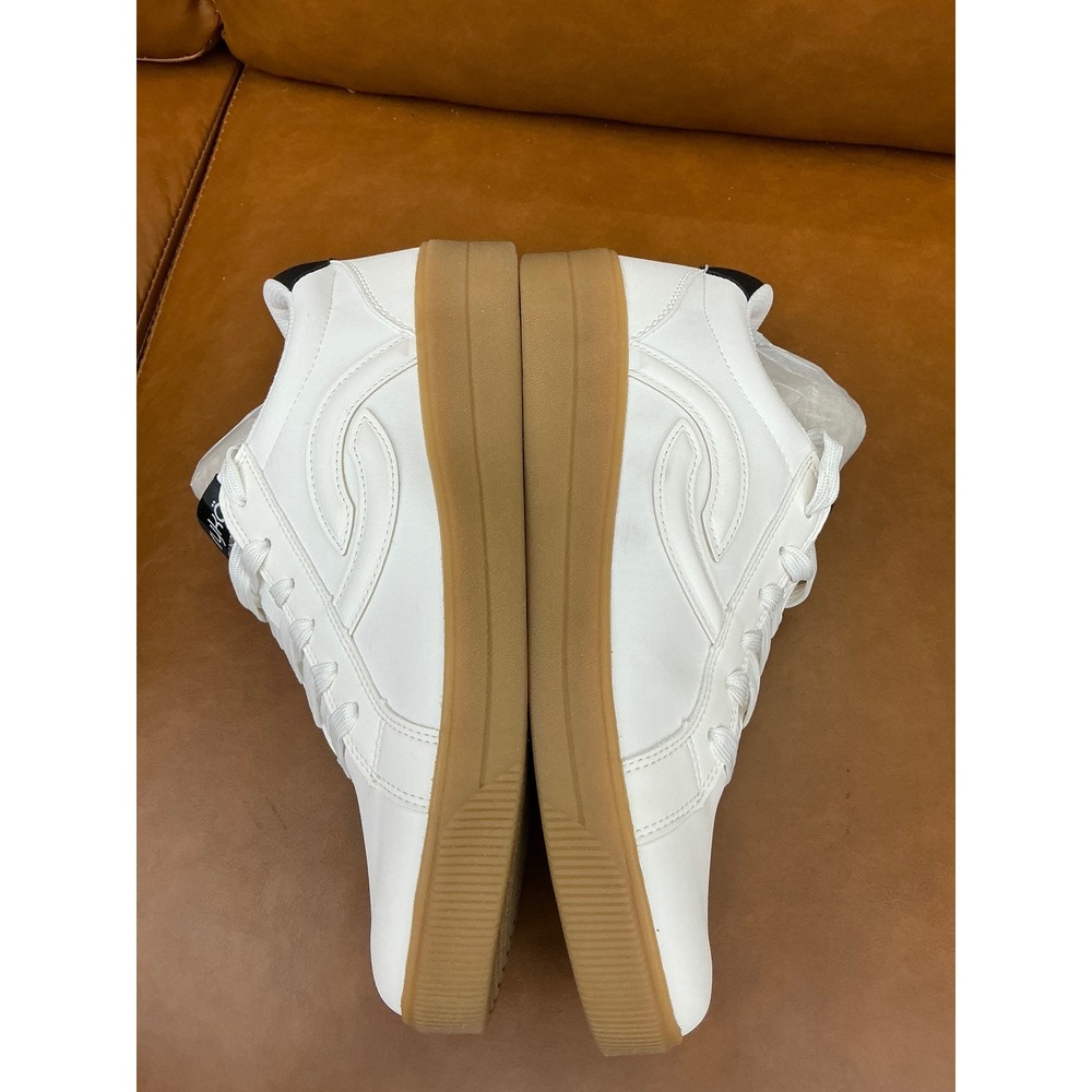 Ryka Viv Next Sneaker Womens 9W White New Gum Sole Low Top Lace Up Z1272 - Picture 4 of 8